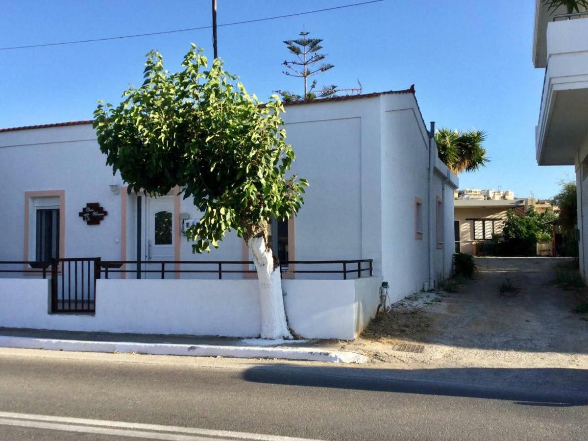 Chez Angelika Villa Tavronitis  Exterior photo
